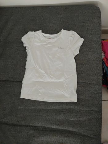 Tee shirt
