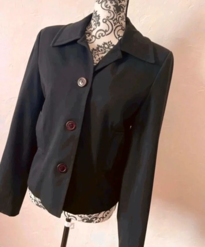 Très belle veste noire blazer 🥰 taille 38 - photo numéro 3