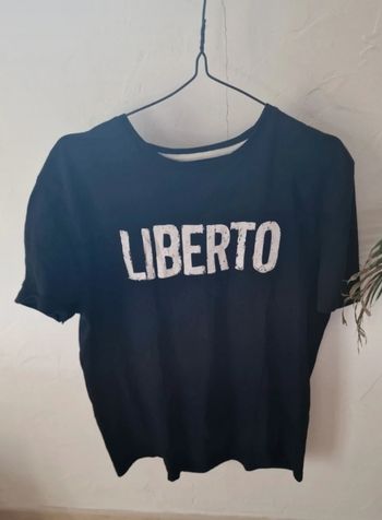 Tee-shirt