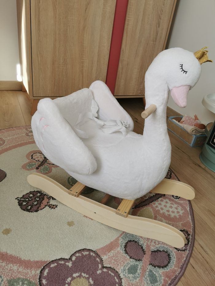 Cygne à bascule en bois - photo numéro 2