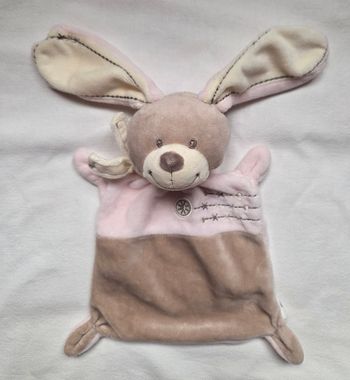 Doudou plat rectangle Lapin rose et beige- Croix - Nicotoy