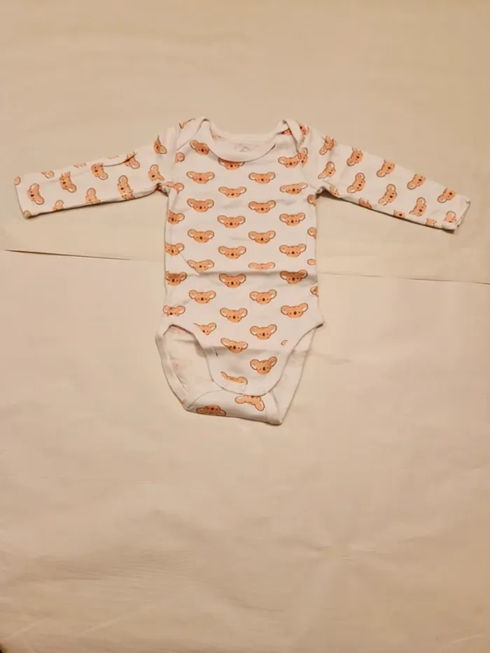 Lot 3 bodies manches longues 9 mois - photo numéro 3