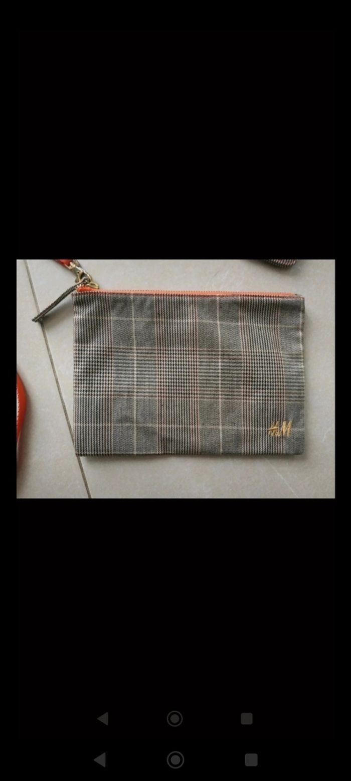 Pochette H&M - photo numéro 2