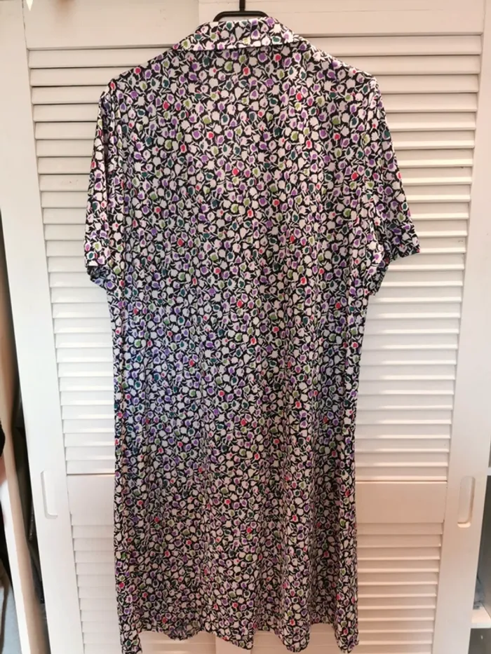 Robe T50 - photo numéro 2