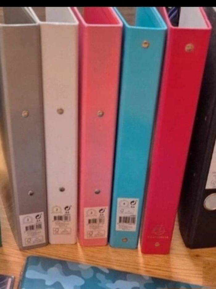 Lot de 4  classeur