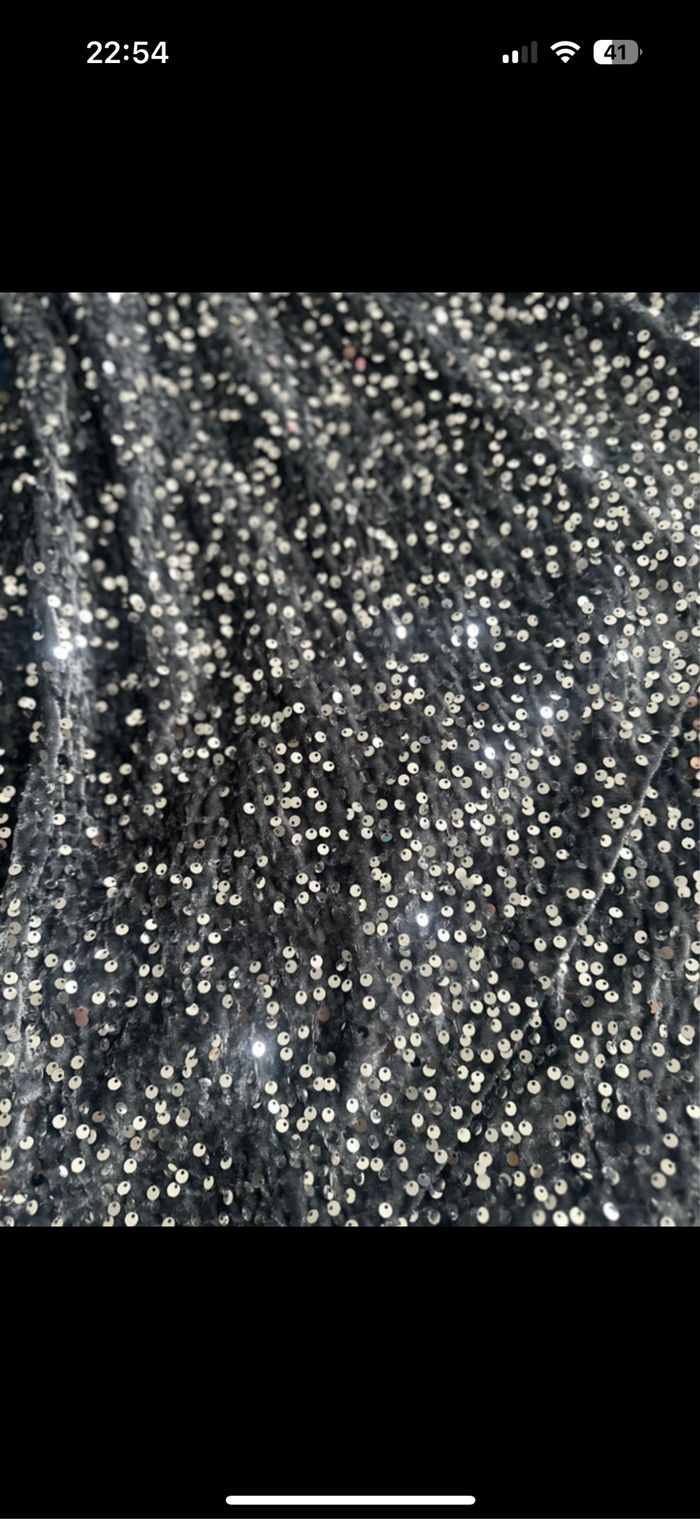 Robe à paillettes - photo numéro 5