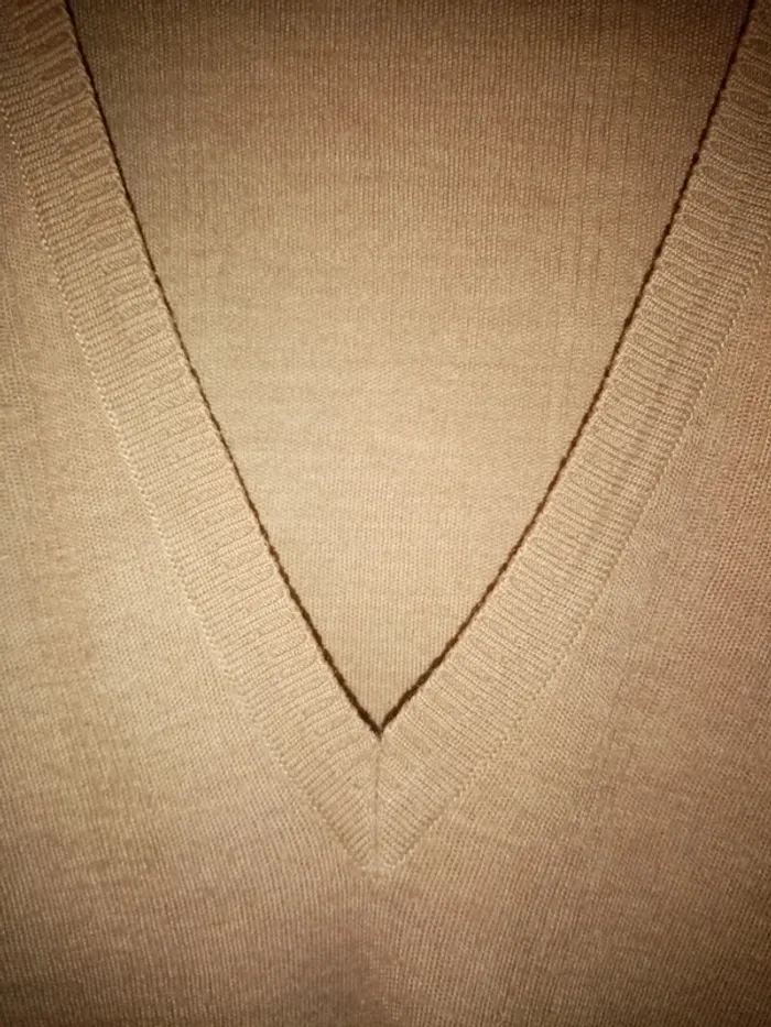 Pull col V marron - photo numéro 3