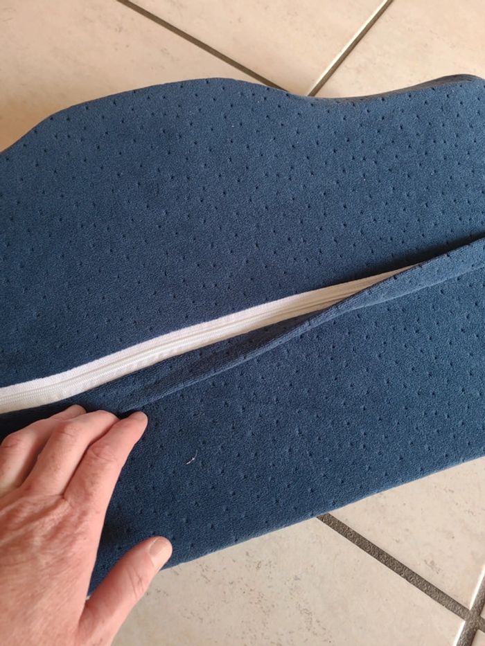 Oreiller à mémoire de forme - photo numéro 2