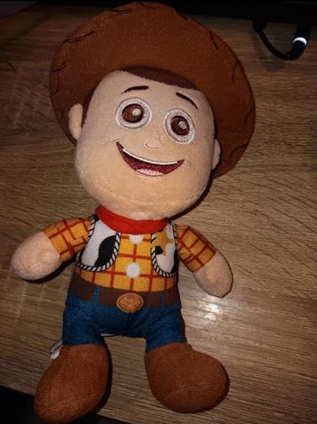 Peluche woody