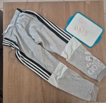 Jogging addidas
