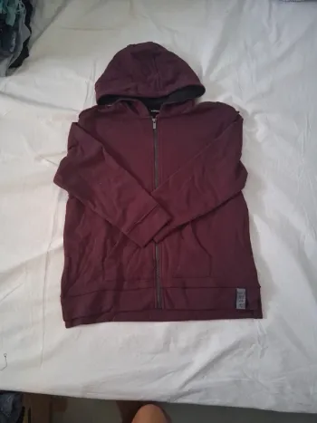 Sweat garçon taille 12 ans