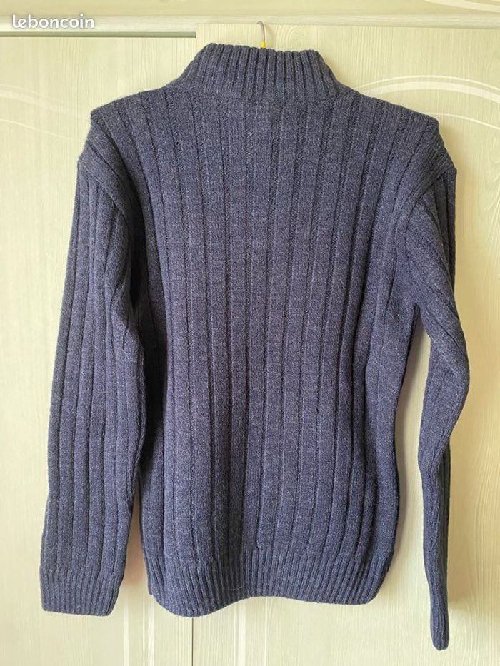 Pull garçon - 9/10 ans - photo numéro 2
