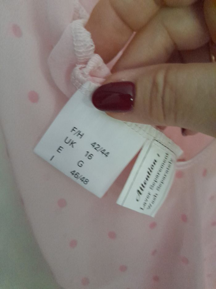 Nuisette courte rose, taille 42/44 - photo numéro 5