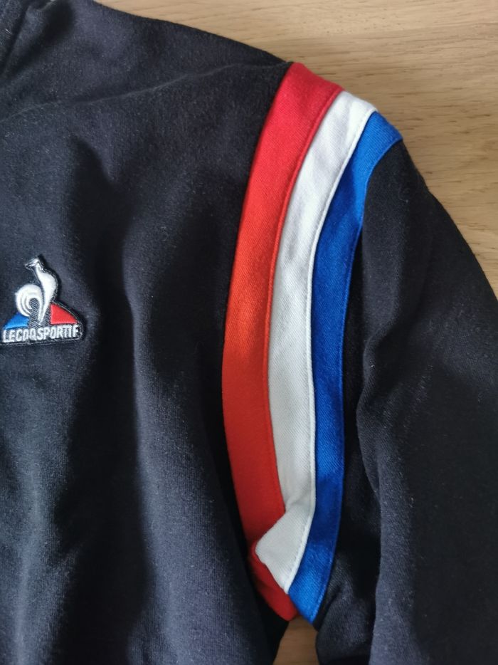Gilet zippé noir sans capuche le coq sportif 14 ans en bon état - photo numéro 6