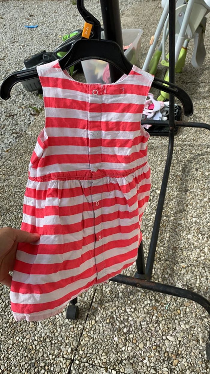 Robe bébé - photo numéro 3