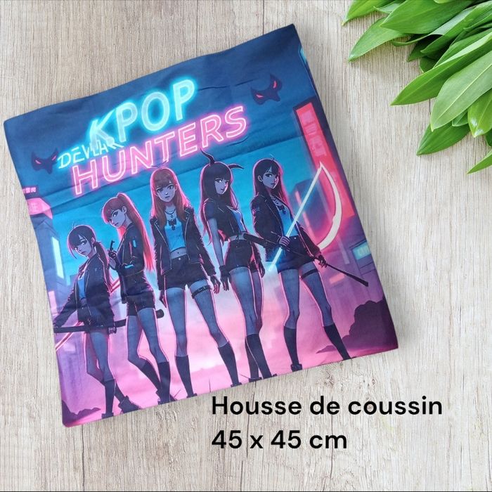 Housse de coussin K-pop démon hunters