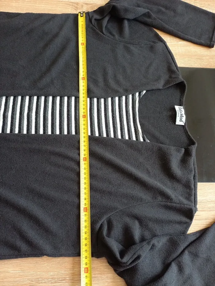 Pull femme noir et blanc T48 - photo numéro 9