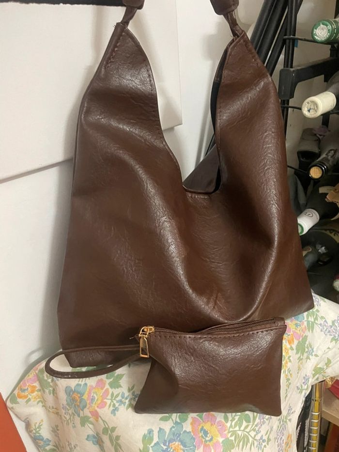 Sac fourre-tout vintage marron foncé en similicuir - photo numéro 6