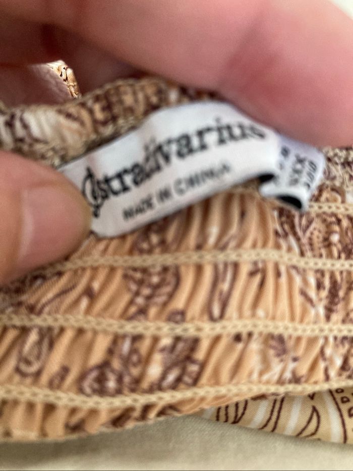 Crop top stradivarius XS - photo numéro 4