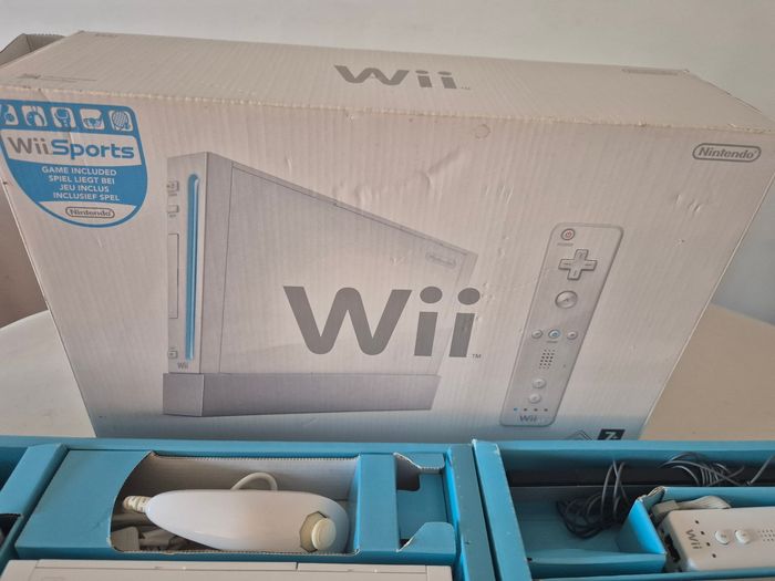 Console Nintendo wii blanche en boite et jeux - photo numéro 5