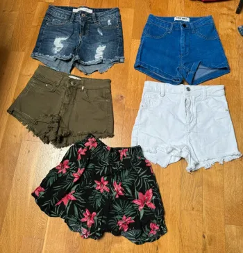 Lots de 5 shorts taille française 32