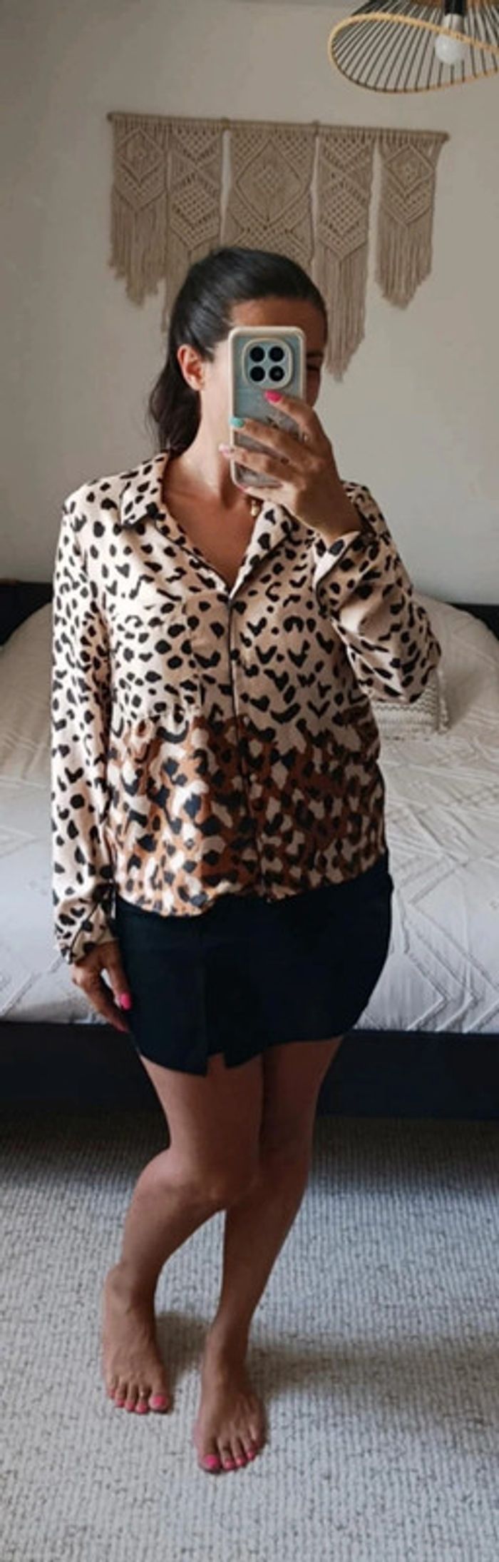 Chemisier style haut de pyjama satiné léopard Mango L - photo numéro 4
