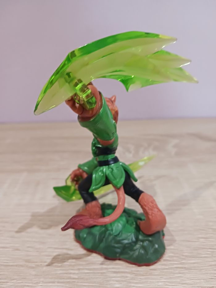 Figurine Skylanders Trap Team Tuff Luck - photo numéro 6