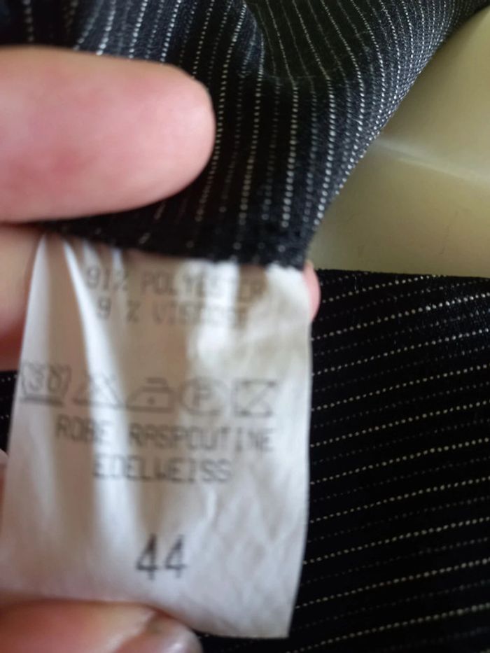 Robe rayée taille 44 - photo numéro 3