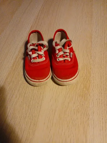 Paire de Vans basse rouge P22