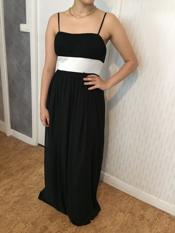 Robe de soirée - photo numéro 4