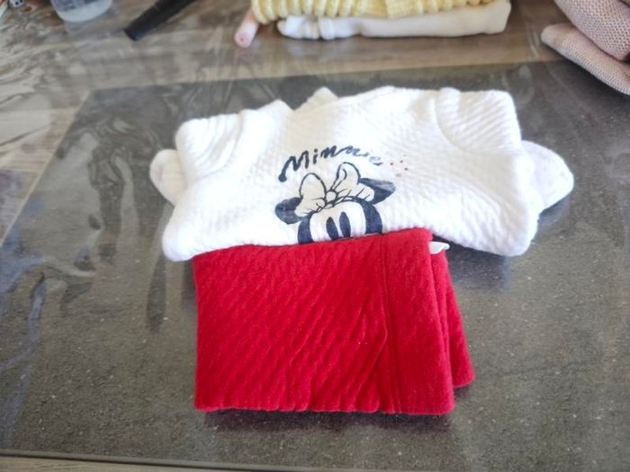 Lot vetements fille 1 moi - photo numéro 5