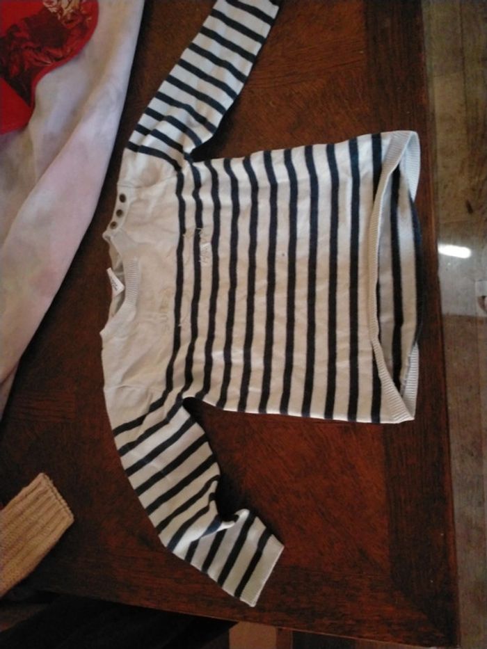 Pull 3 ans 94 cm