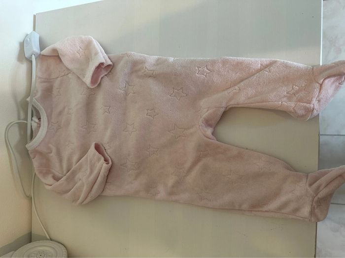 Pyjama 3 mois - photo numéro 2