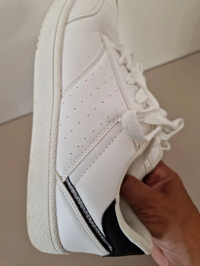 Baskets blanche 🤍 - photo numéro 8