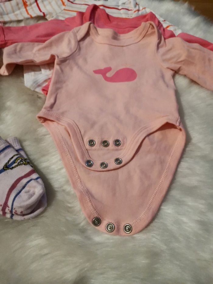 Lot de bodies baby et dors bien de naissance - photo numéro 13