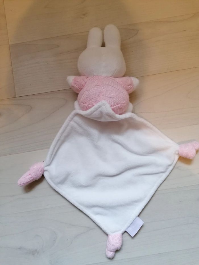 Lapin miffy - photo numéro 3