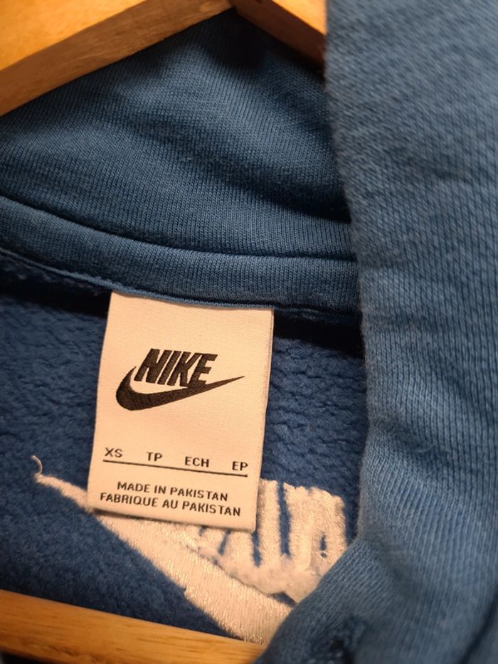Sweat à capuche nike - photo numéro 2