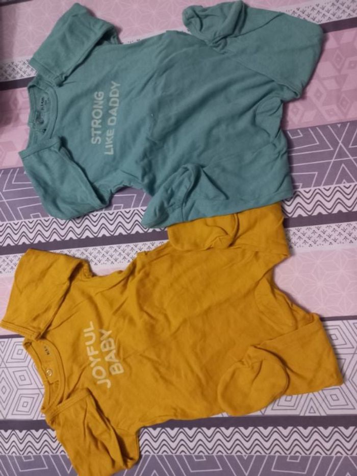 Lot 2 grenouillères