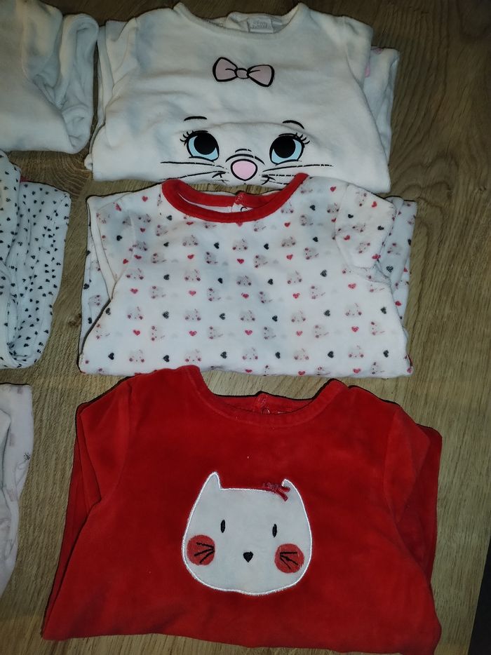 Lot de pyjamas fille 12 mois - photo numéro 2