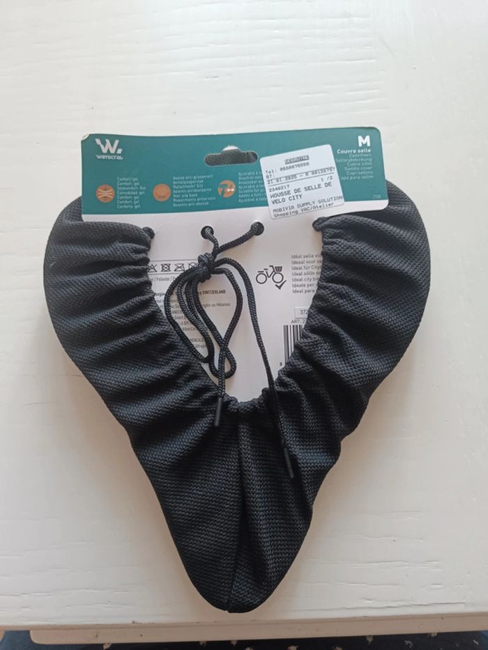 Housse de selle rembourrée pour vélo taille M (vélo de ville) neuve avec étiquette - photo numéro 3