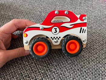 Voiture en bois bébé 
