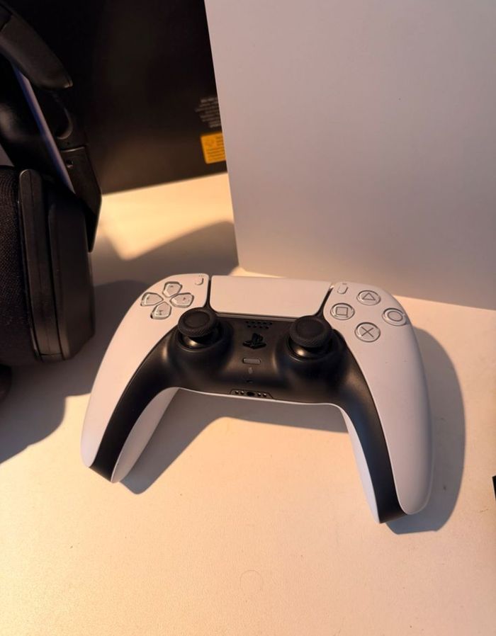 PlayStation 5 pro - photo numéro 3