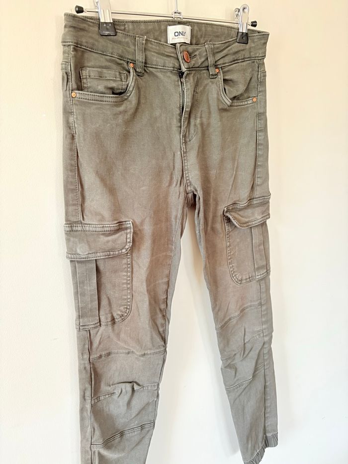 Jean cargo - photo numéro 5