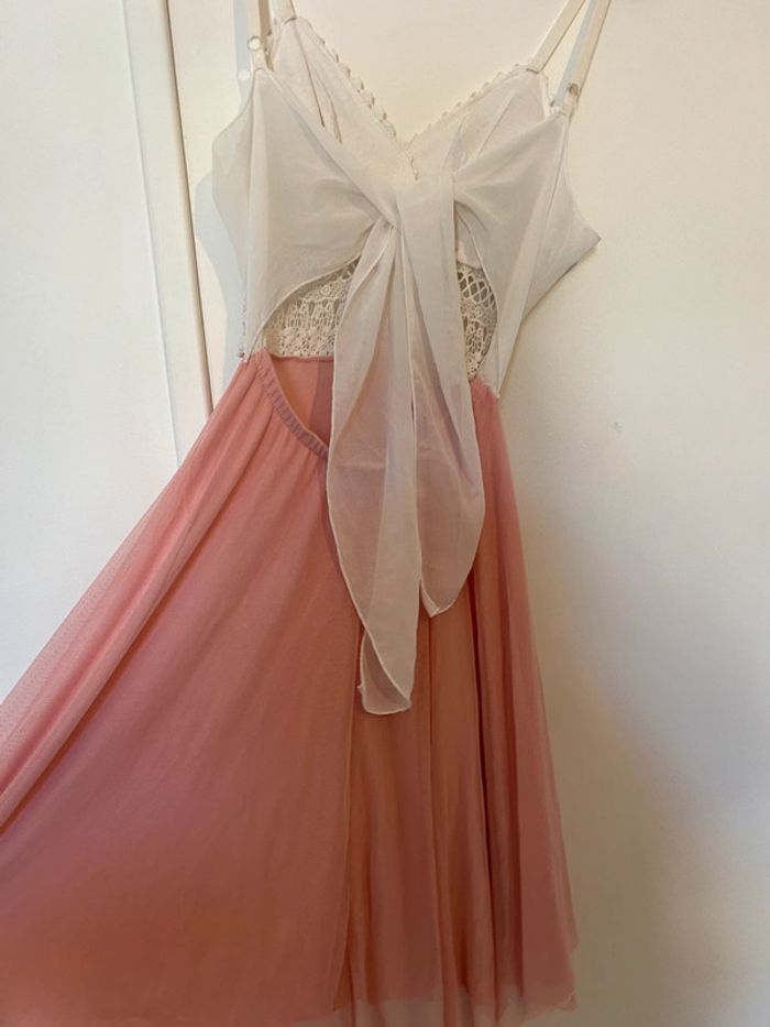 Robe à dentelle taille M - photo numéro 2