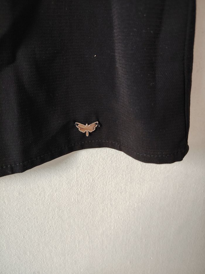 Haut noir dentelle - photo numéro 2