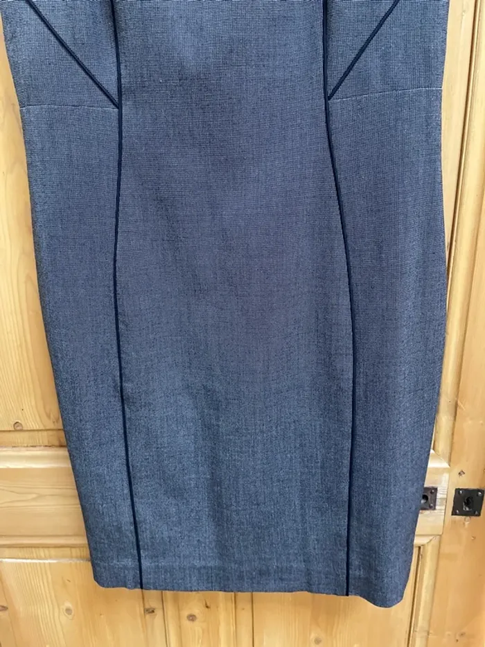 Robe droite - photo numéro 3