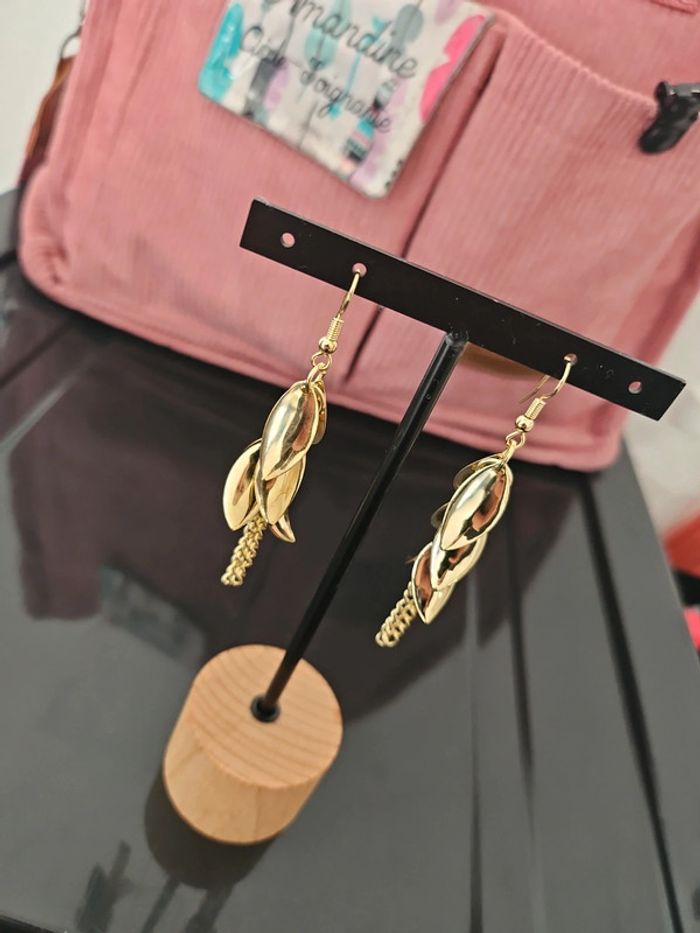 Boucle d'oreille - photo numéro 2