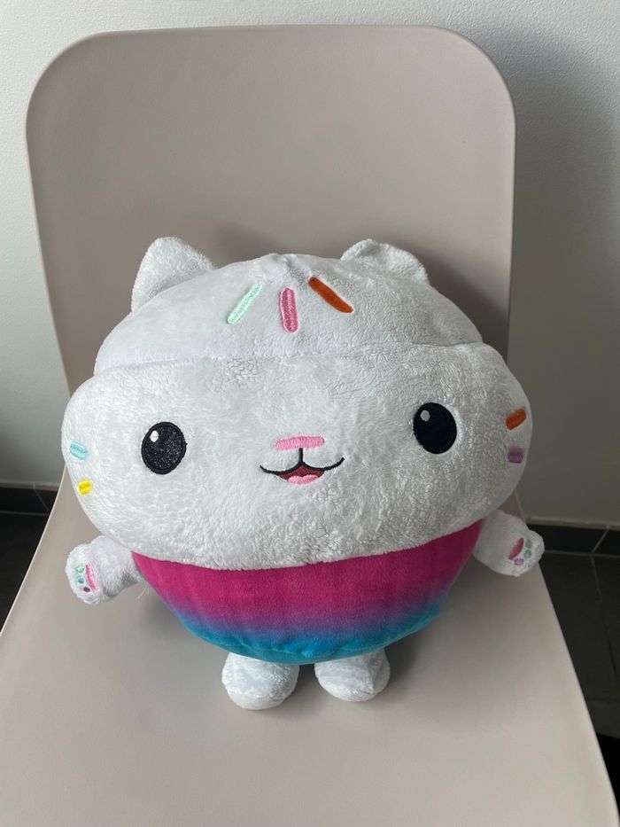 Grande peluche pti chou - gabby la maison magique - photo numéro 1