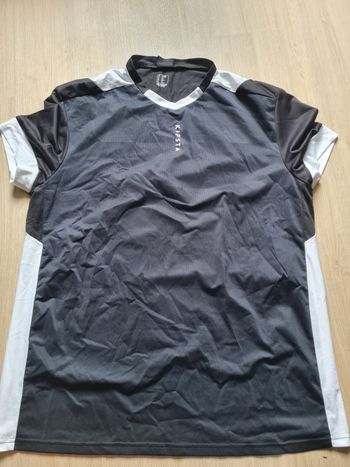 Tee shirt de foot