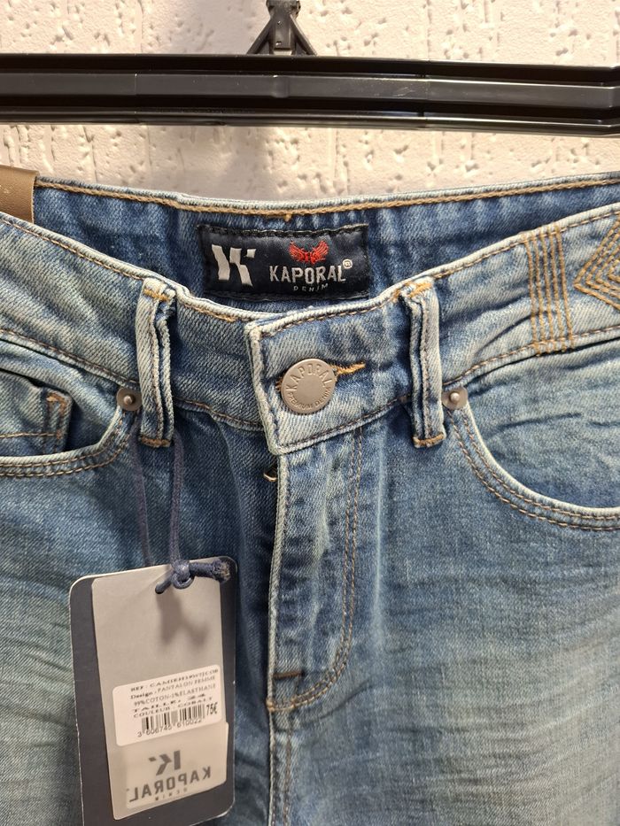 Beau jean Kaporal femme slim standard 34 cobalt neuf et étiqueté - photo numéro 2